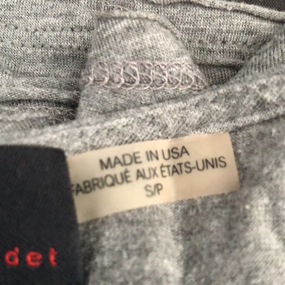 Alice and Olivia 3/4 length sleeves. High low shirt - Picture 6 of 6